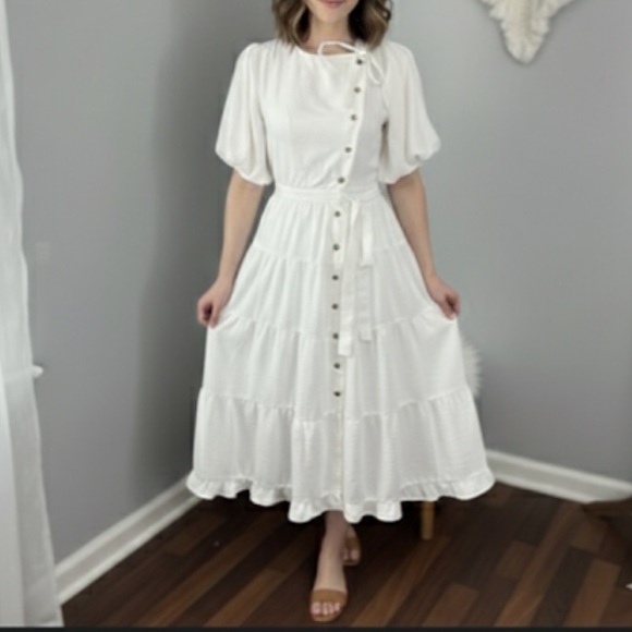 Hobbs London Dresses & Skirts - Hobbs London Bubble Sleeve White Midi Dress